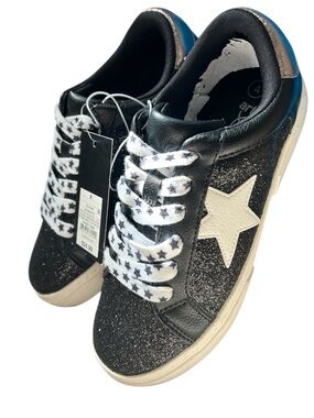 art class Black Glitter Sneakers with White Star
